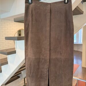 Elegant Tan Pencil Skirt